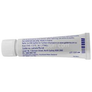 ソーラントラクリーム, イベルメクチン 1%, クリーム 30 g, 製造元：Galderma Australia, チューブ情報